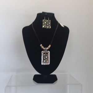 Brand new  Necklace & earring set